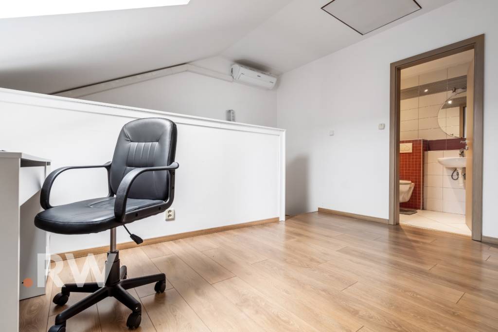 REWIN I Priestranný byt s pocitom rodinného domu – Malý Biel - 17