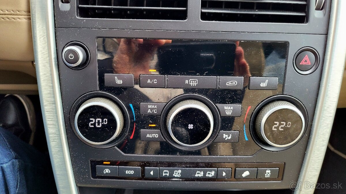 Land Rover Discovery Sport 2.0L TD4 HSE odpočet DPH - 17