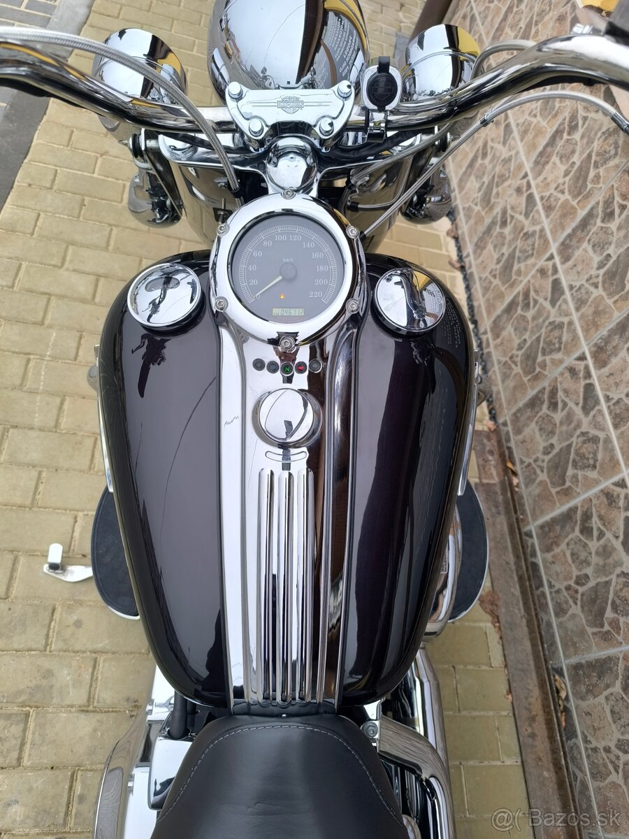 Harley davidson FLSTCI Heritage Softayl EU verze UH. Hradišt - 17