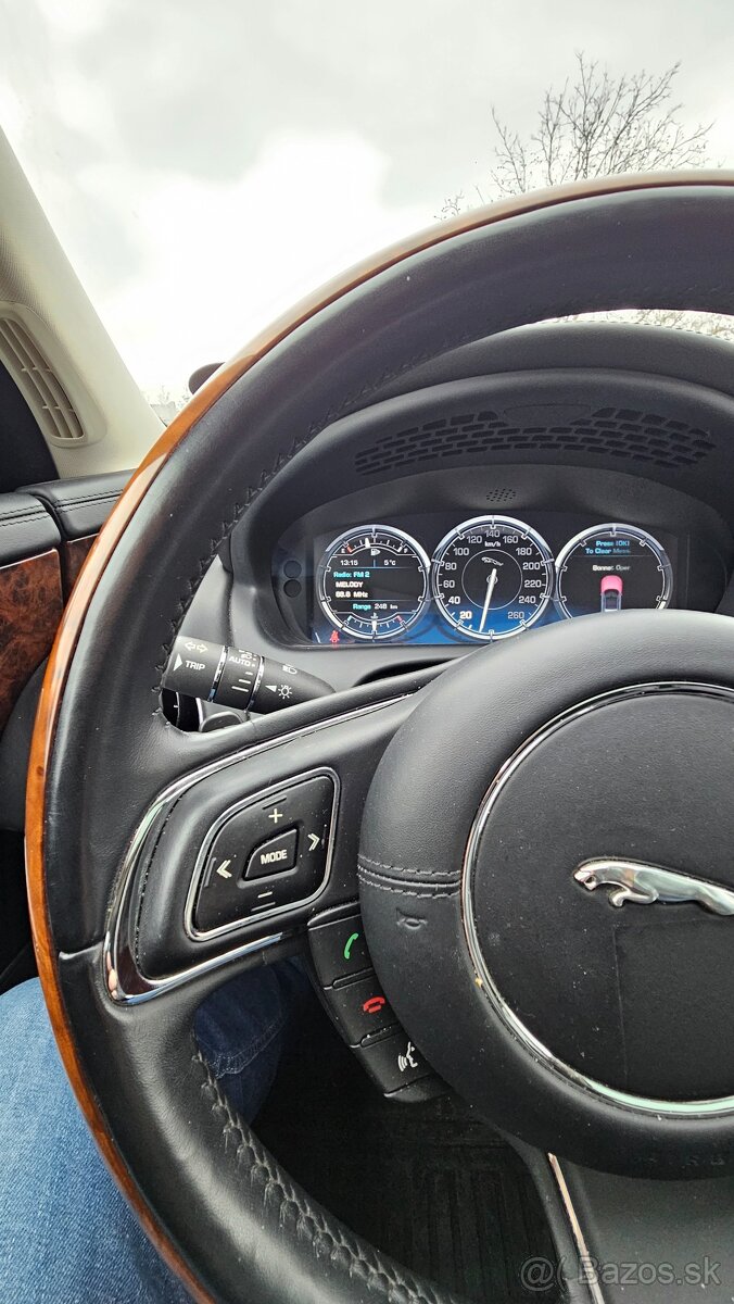 Jaguár XJ Long3,0 TDI - 17