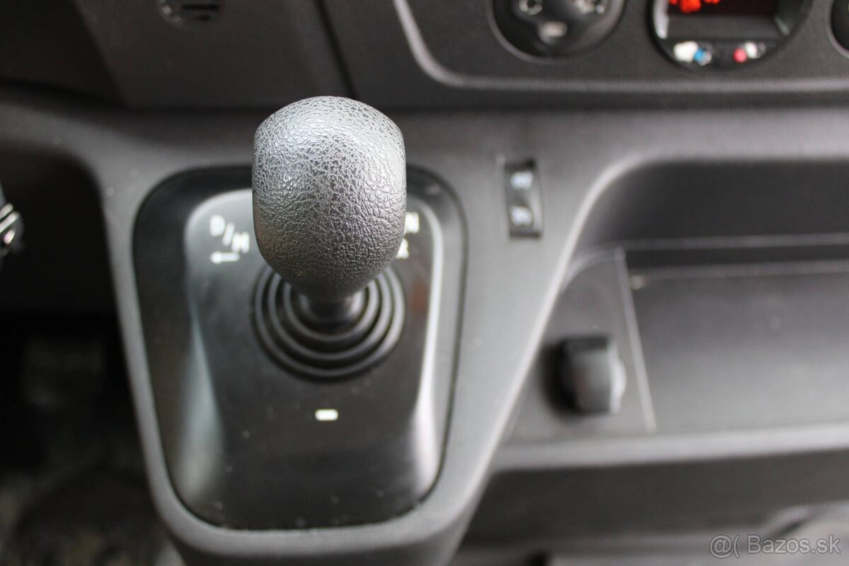 Renault Master 2.3D L3H2 132kW Automat Odpočet DPH - 17