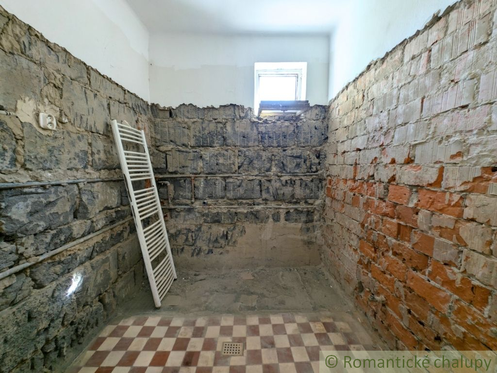 Rodinný dom na predaj neďaleko Domaše - Žalobín - 17