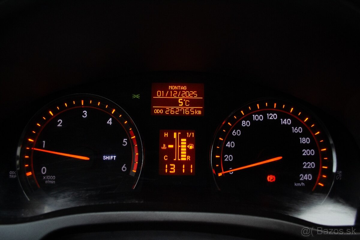 Toyota Avensis 2.0l D-4D - 17