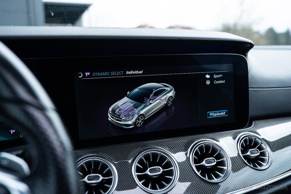 Mercedes-Benz E 220 Coupé - 17