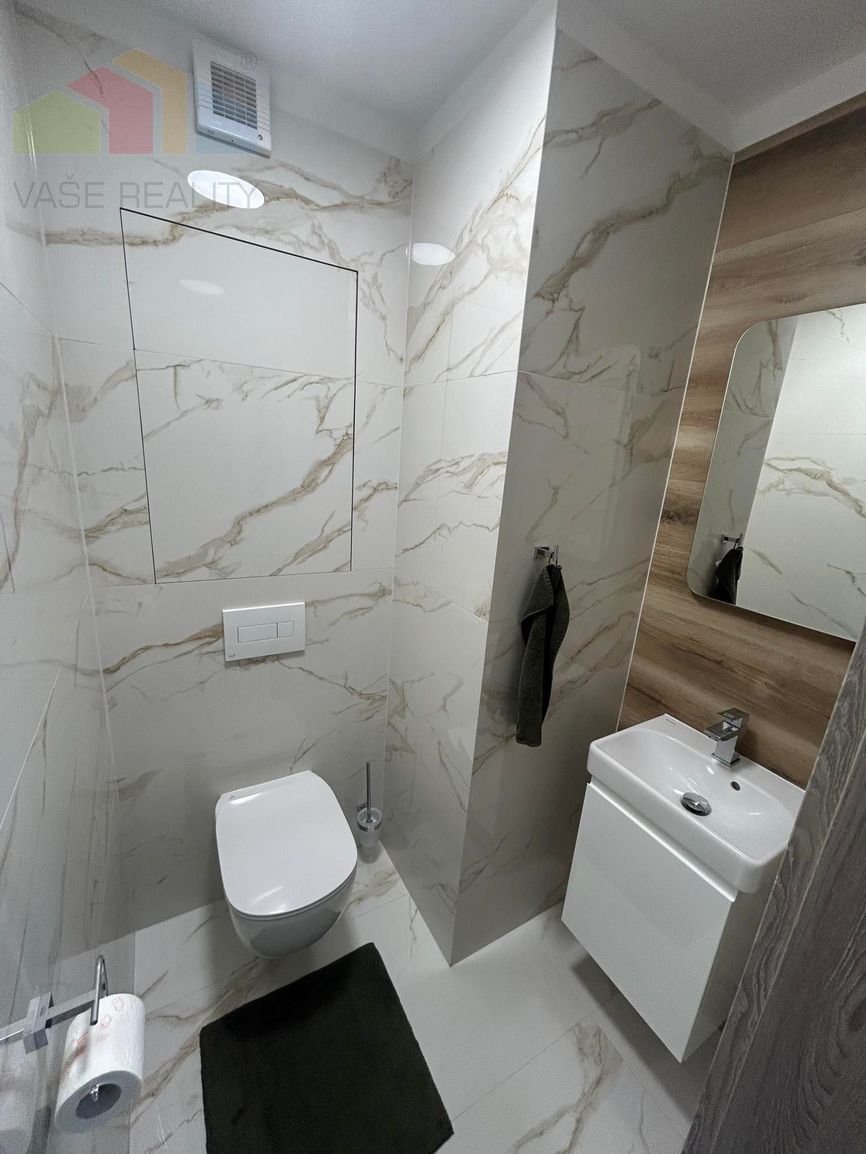 Luxusný 3 izbový mezonetový byt v UrbanParku (105 m2)-Trenčí - 17