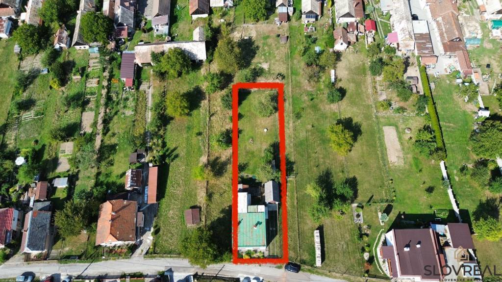 SLOVREAL - Predaj rodinný dom kúsok od mesta Žarnovica v obc - 17