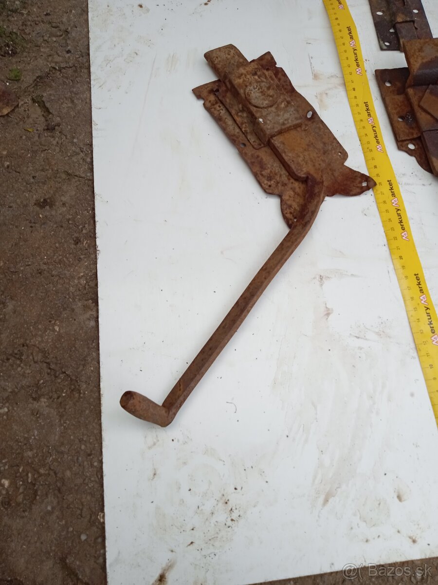 Staré náradie na dekoráciu - 17