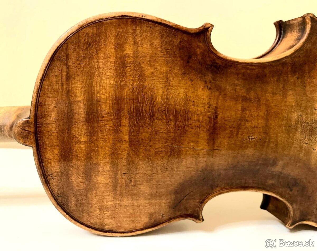 Husle 4/4 staré Amati - 17