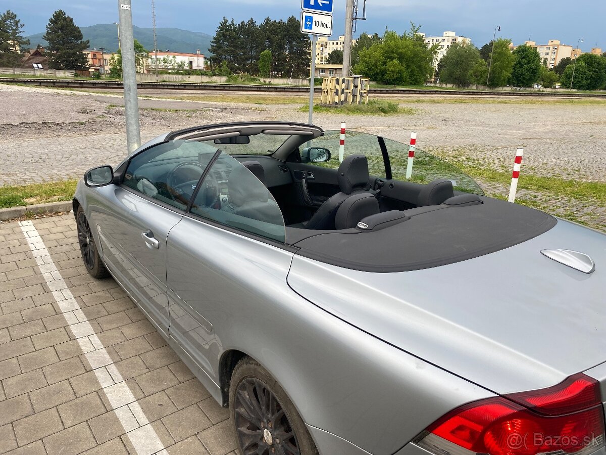 Volvo C70 2.4D 120kW - 17