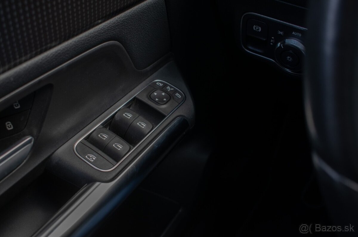 Mercedes-Benz GLA 200d A/T 110kw - 17