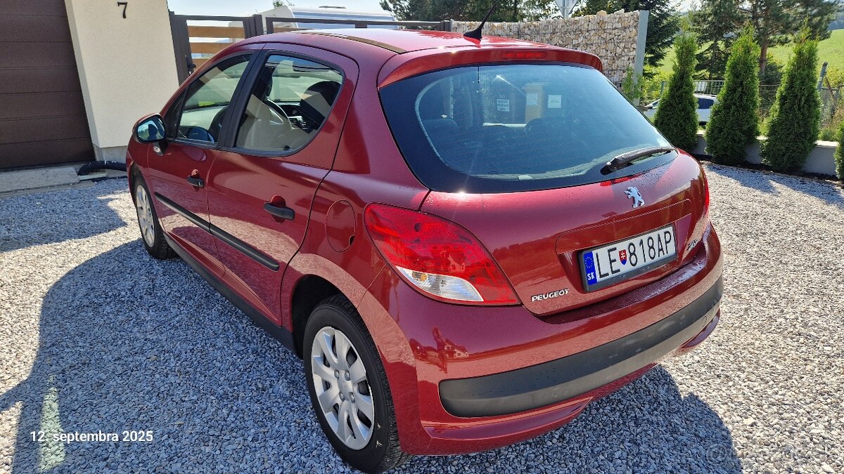 Peugeot 207 – 1.4 HDI diesel, r.v. 12/2010 - 17