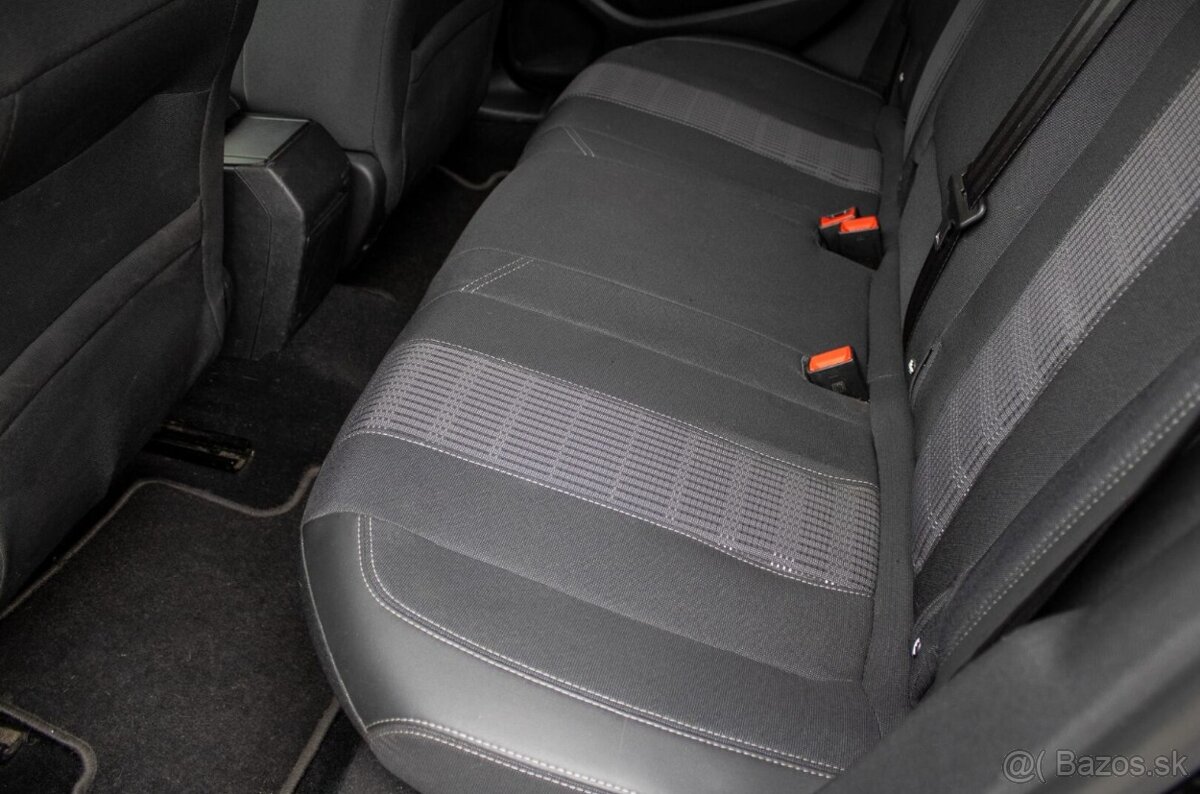 Peugeot 308 SW 1.5 BlueHDi - 17