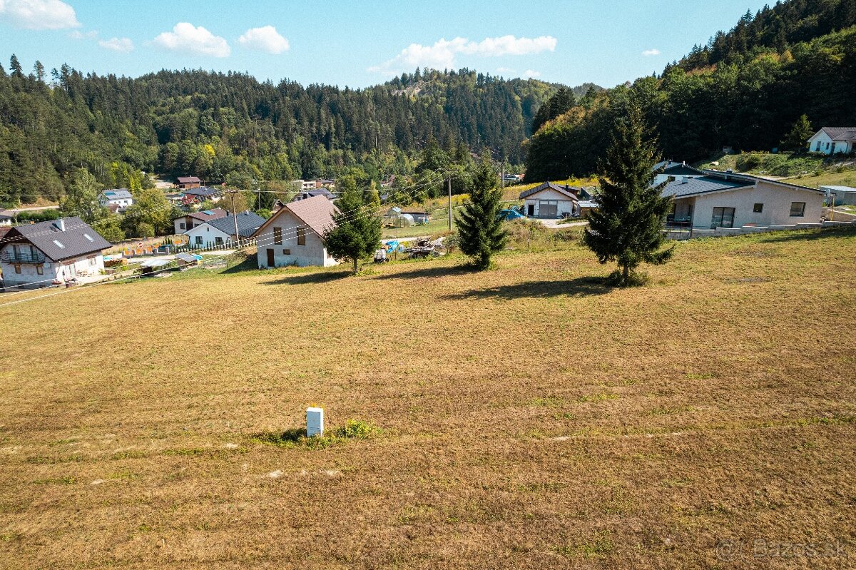 Pozemky v Lietave - 17