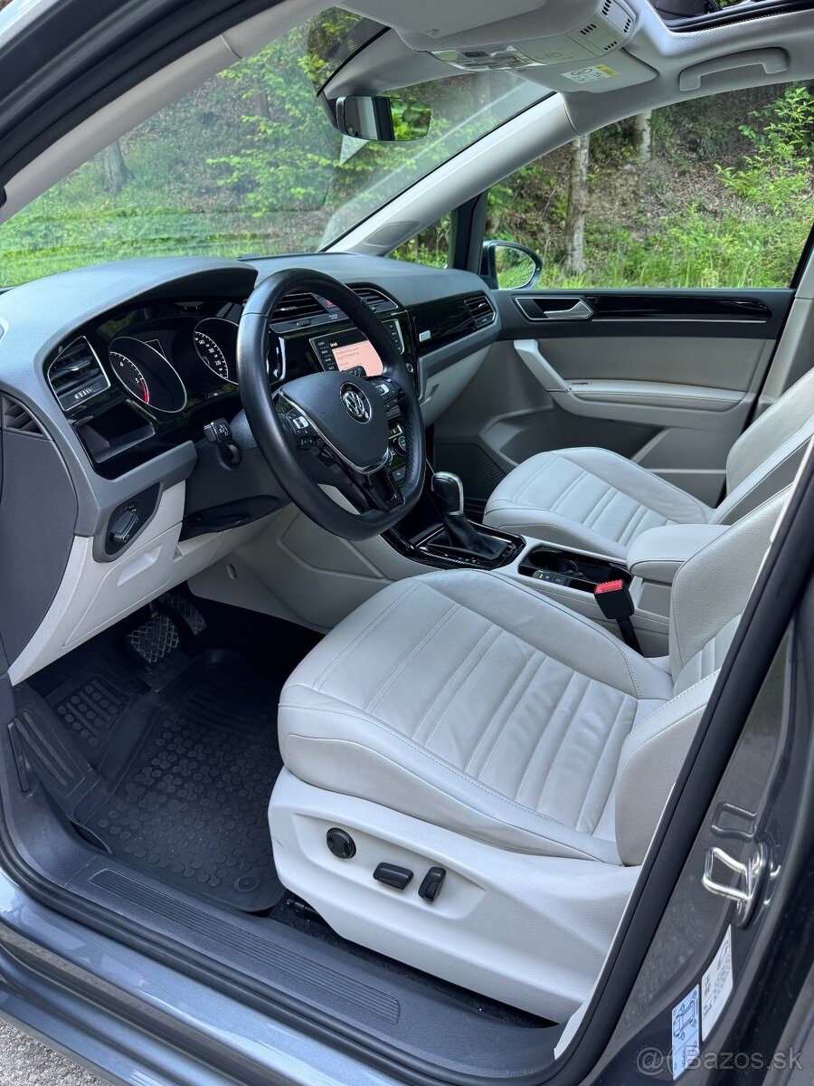 Volkswagen Touran 2.0 TDI 140kW DSG, 7 miest, Top výbava - 17