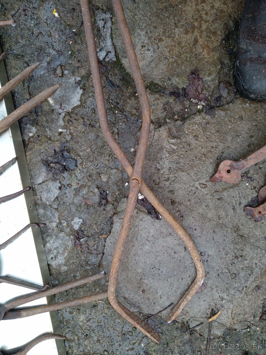 Staré kliešte - 17