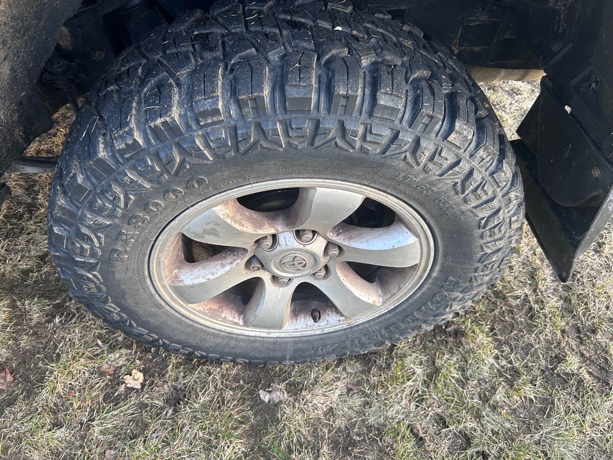 Toyota LAND CRUISER - 17