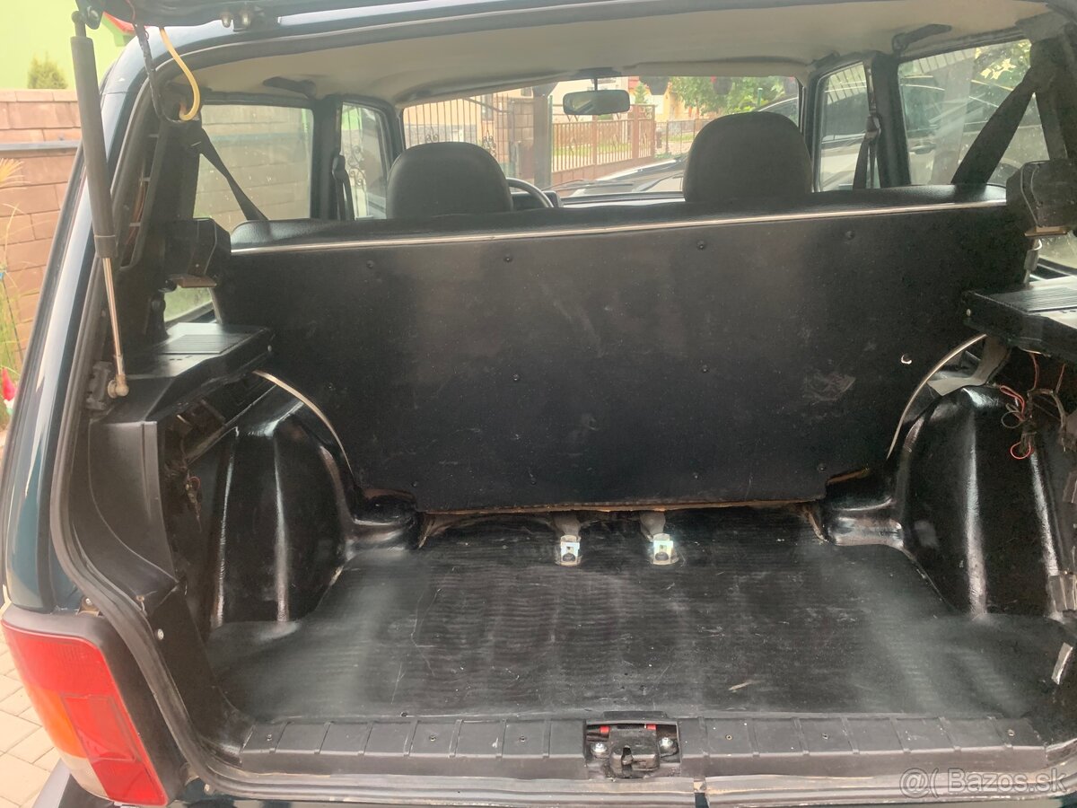 Lada Niva 1.7 4x4 - 17