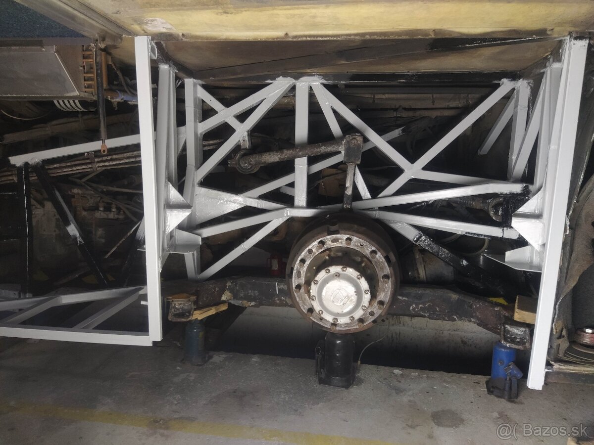 Predám Bova Futura FHD 12.380 - 17