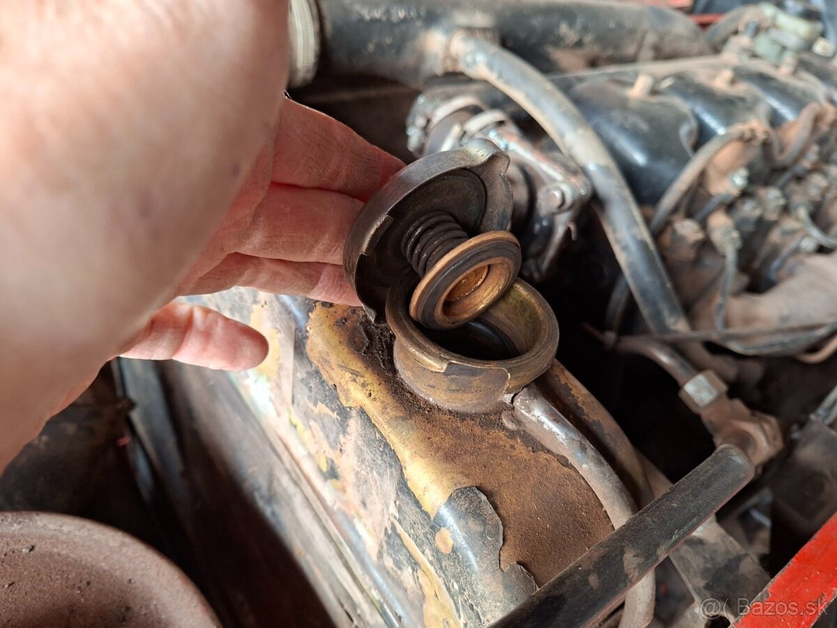 ZETOR 7245 4X4 + ČELNÍ NAKLADAČ - 17