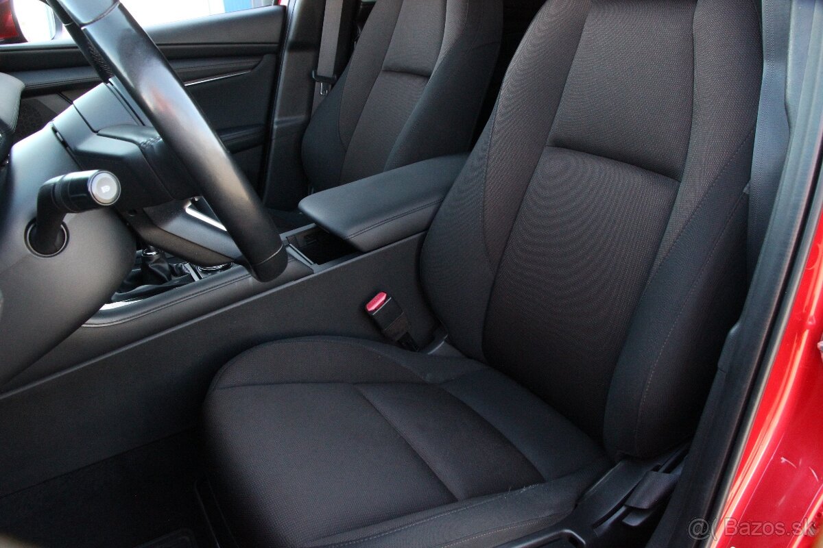 Mazda 3 2.0 Skyactiv Plus už od 179€ mesačne - 17