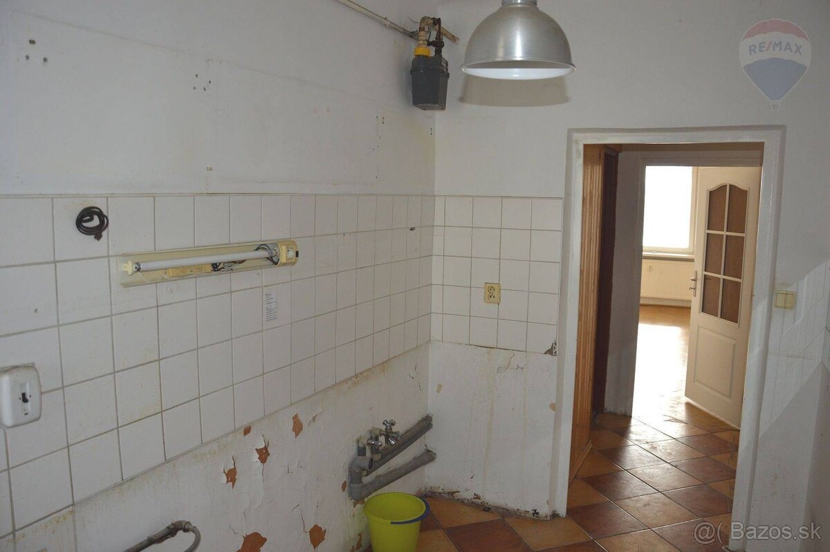 Predaj veľký 2,5 izbový byt Bratislava III - Nové Mesto - 17