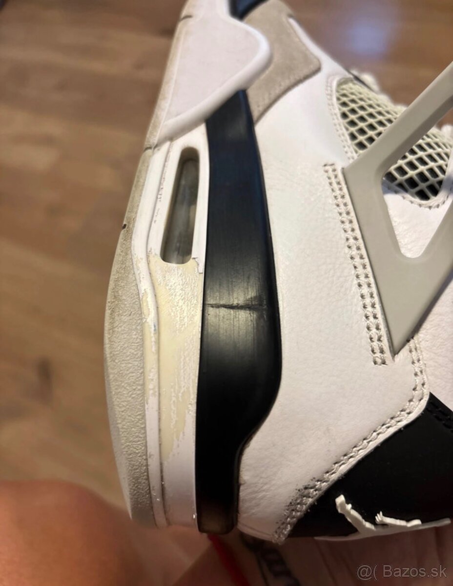 Jordan 4 retro - 17