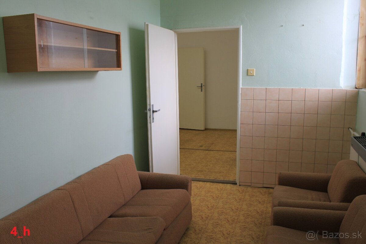 Kancelárie, administratívne priestory v Skalici na prenájom - 17