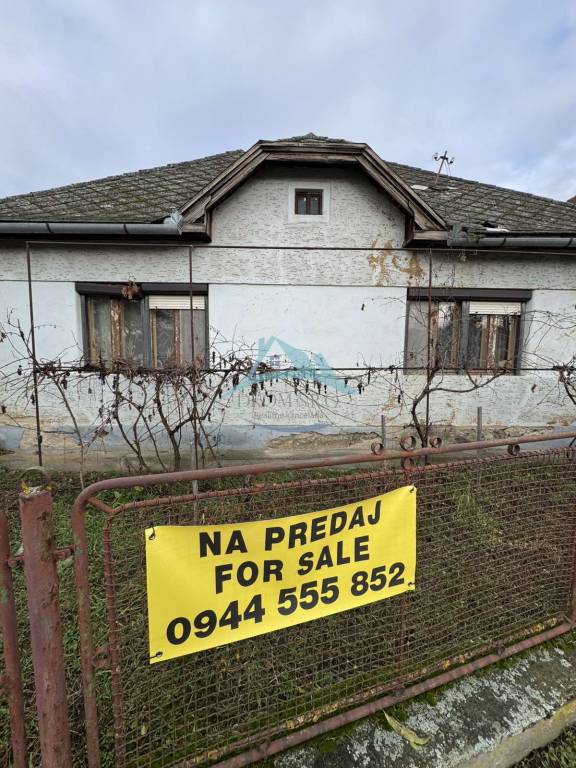 Rodinný dom na predaj v obci Plášťovce (okres Levice) - 17