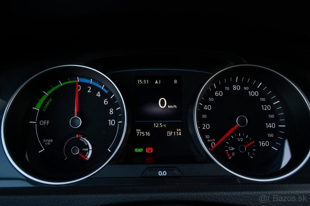 Volkswagen E- Golf Comfortline 2019 - 17