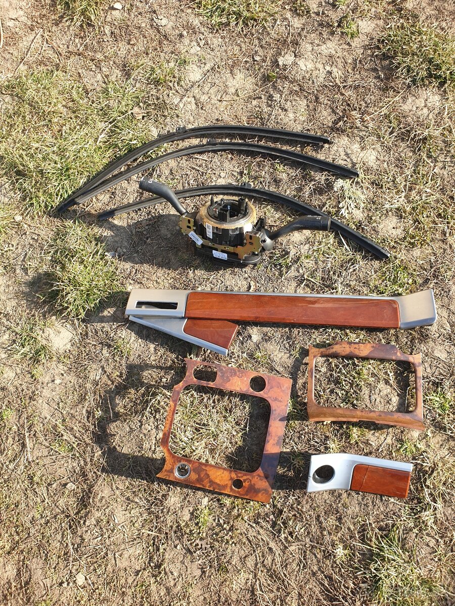 Rozpredam Vw Touareg 3,2 benzin 162kw - 17