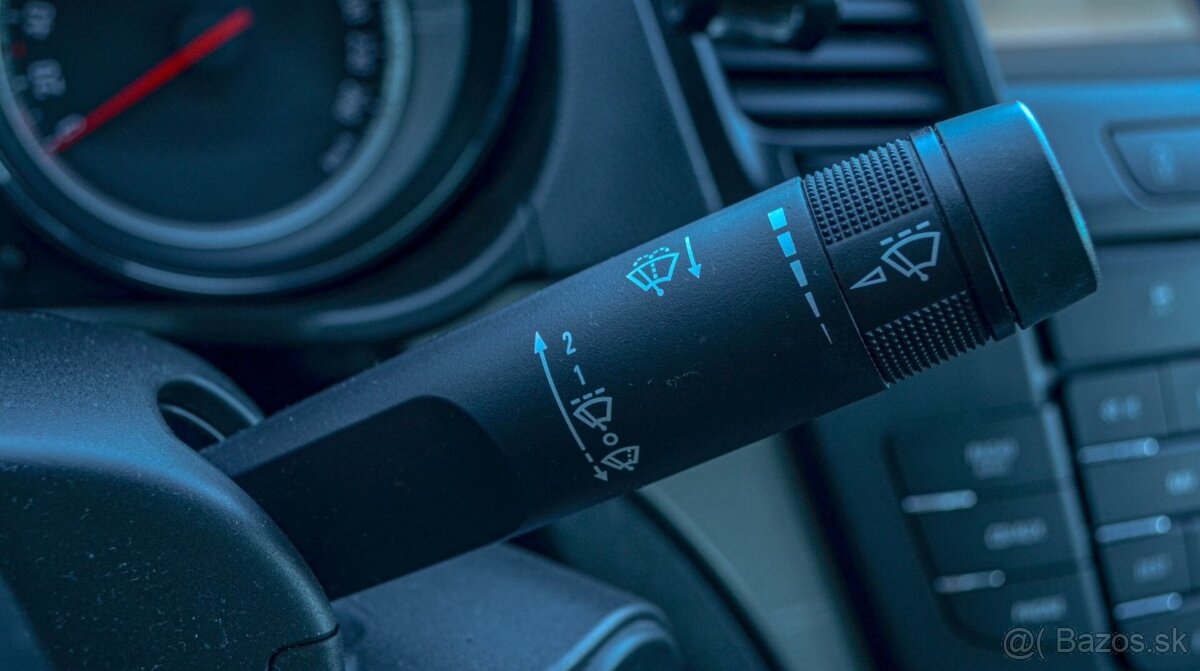 Opel Insignia 2.0 CDTI 130k Edition - 17