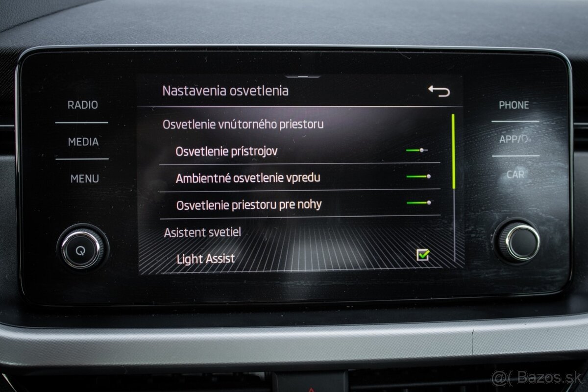 Škoda Scala 1.5 TSI Ambition DSG - 17