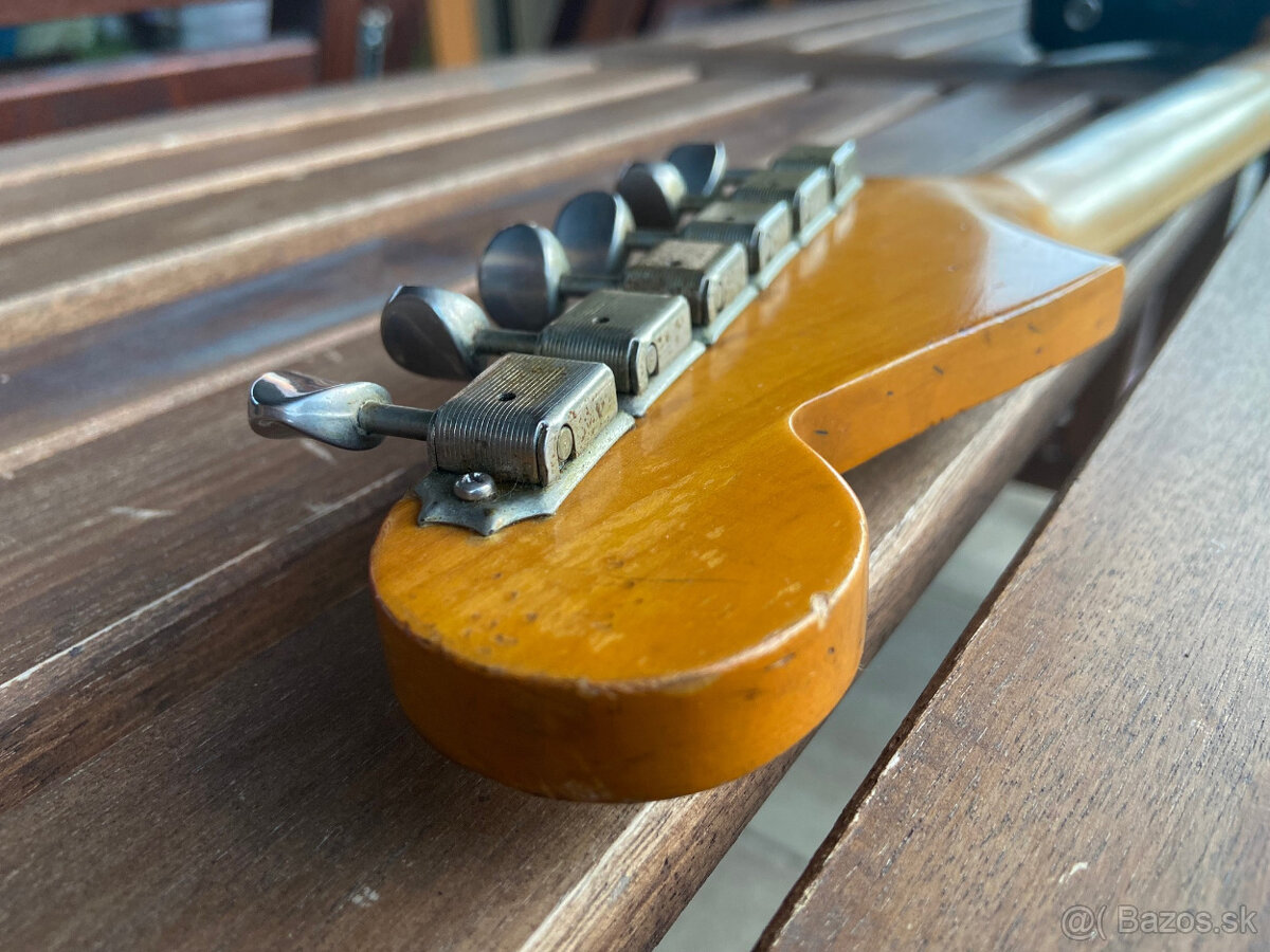 Fender Stratocaster JV57 1982 /video/ - 17