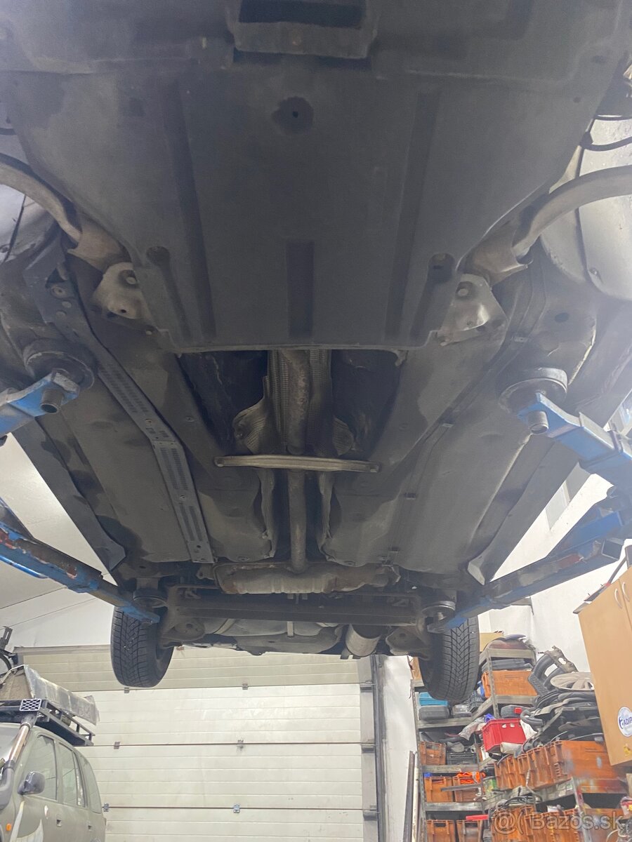 VW Passat B5.5 Variant Highline 1.9 TDI AVF 96 kW, 2004 - 17