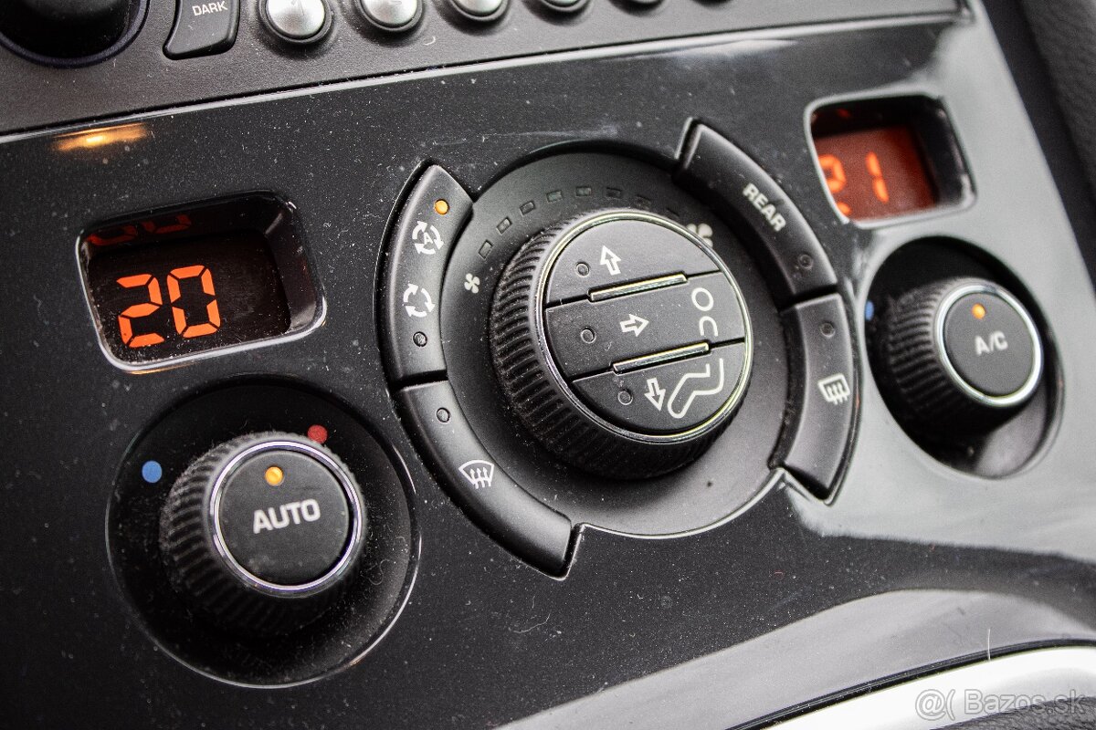 Peugeot 5008 1.6 HDi, 84kW, M6 - 17