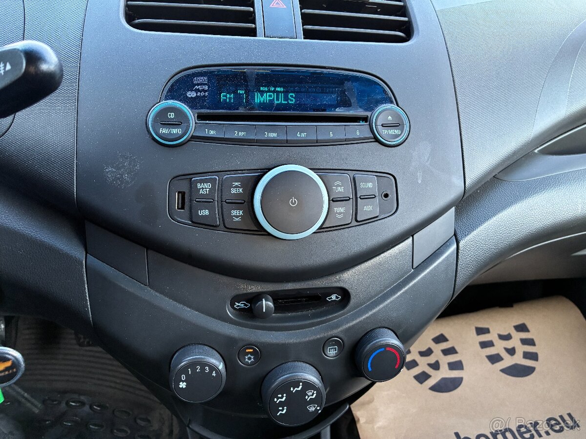 Chevrolet Spark 1.0i 50kW KLIMA ČR - 17