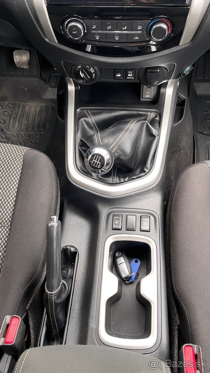 NISSAN NAVARA 2.3DCI - PREDAJ AJ NA SPLÁTKY - 17