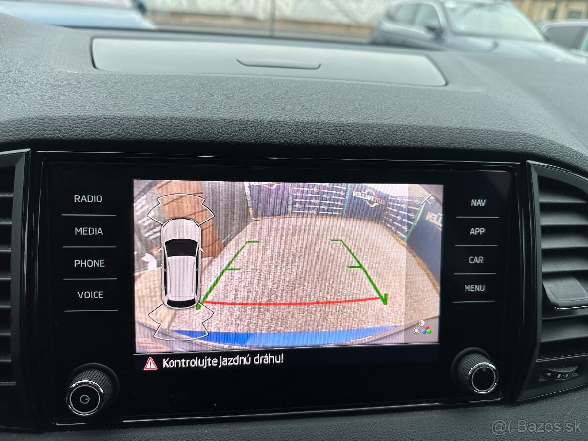 Skoda karoq Sportline 1.5tsi-DSG-2021-178tis km- - 17