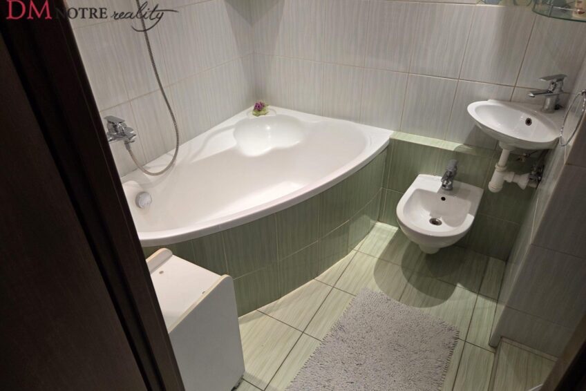 🌟 Veľkorysý päťizbový byt s loggiou – Banská Bystrica - 17