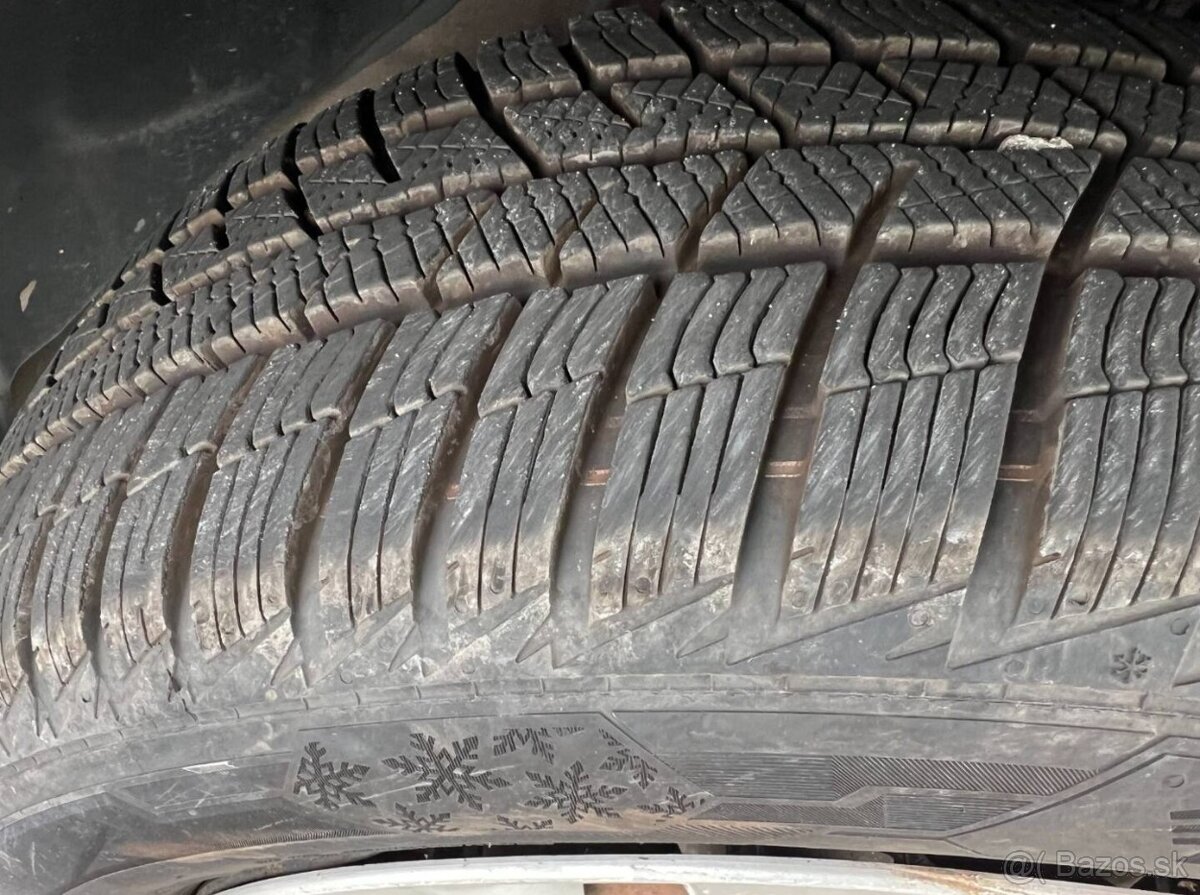 Nissan Juke 1.5 DCi 6 rychlostí klima - 17