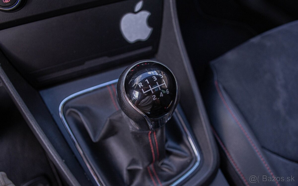 Seat Leon 1.8TSI FR 132kW M6 - 17