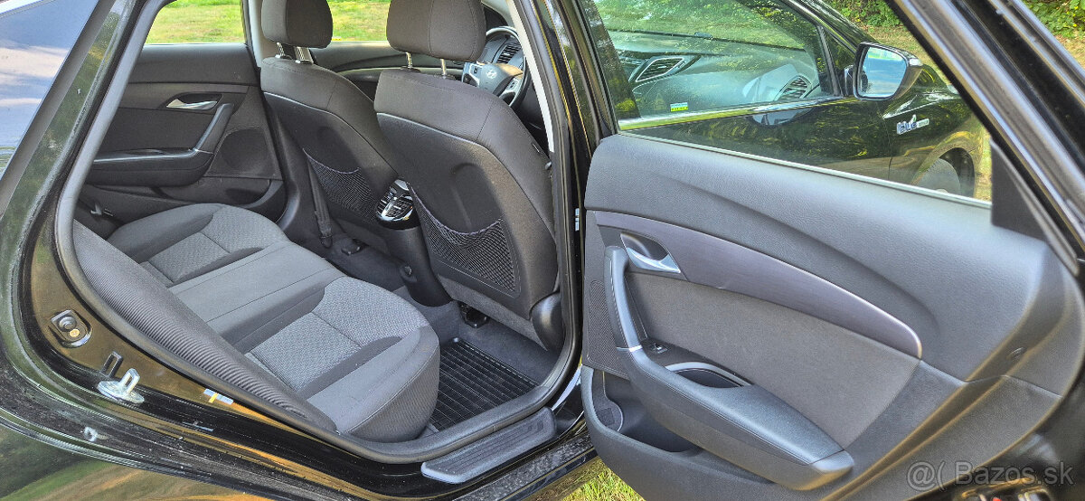 Hyundai i40 sedan 1.7CRDi r.v.:26.9.2014, 165.000km, WEBASTO - 17