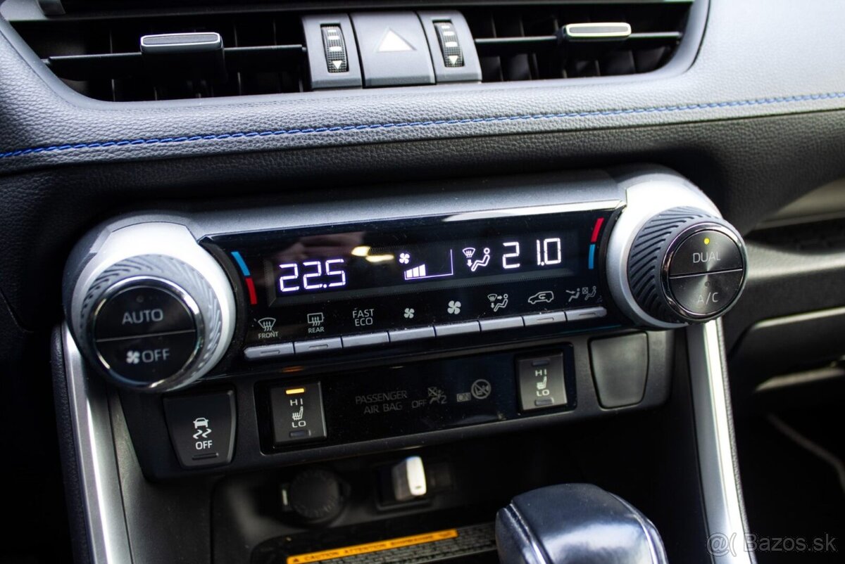 Toyota RAV4 2.5 Hybrid e-CVT Selection AWD 1.Majiteľ - 17