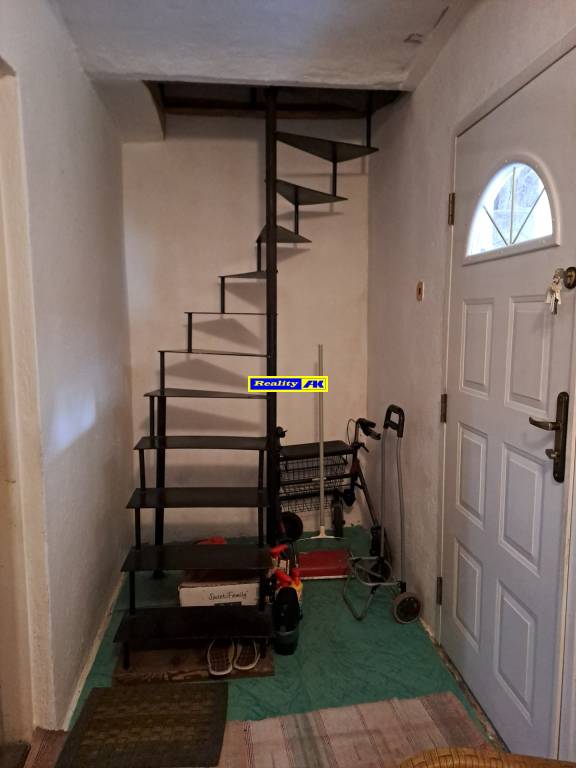 Chalupa rodinný dom v krásnom prostredí obce Turček - 17