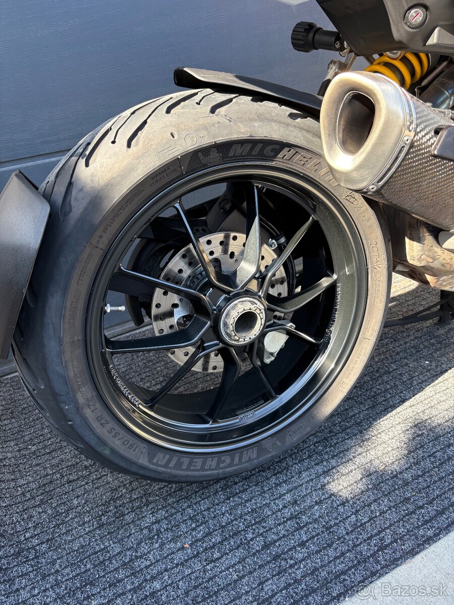 Ducati Multistrada 1200 - 17