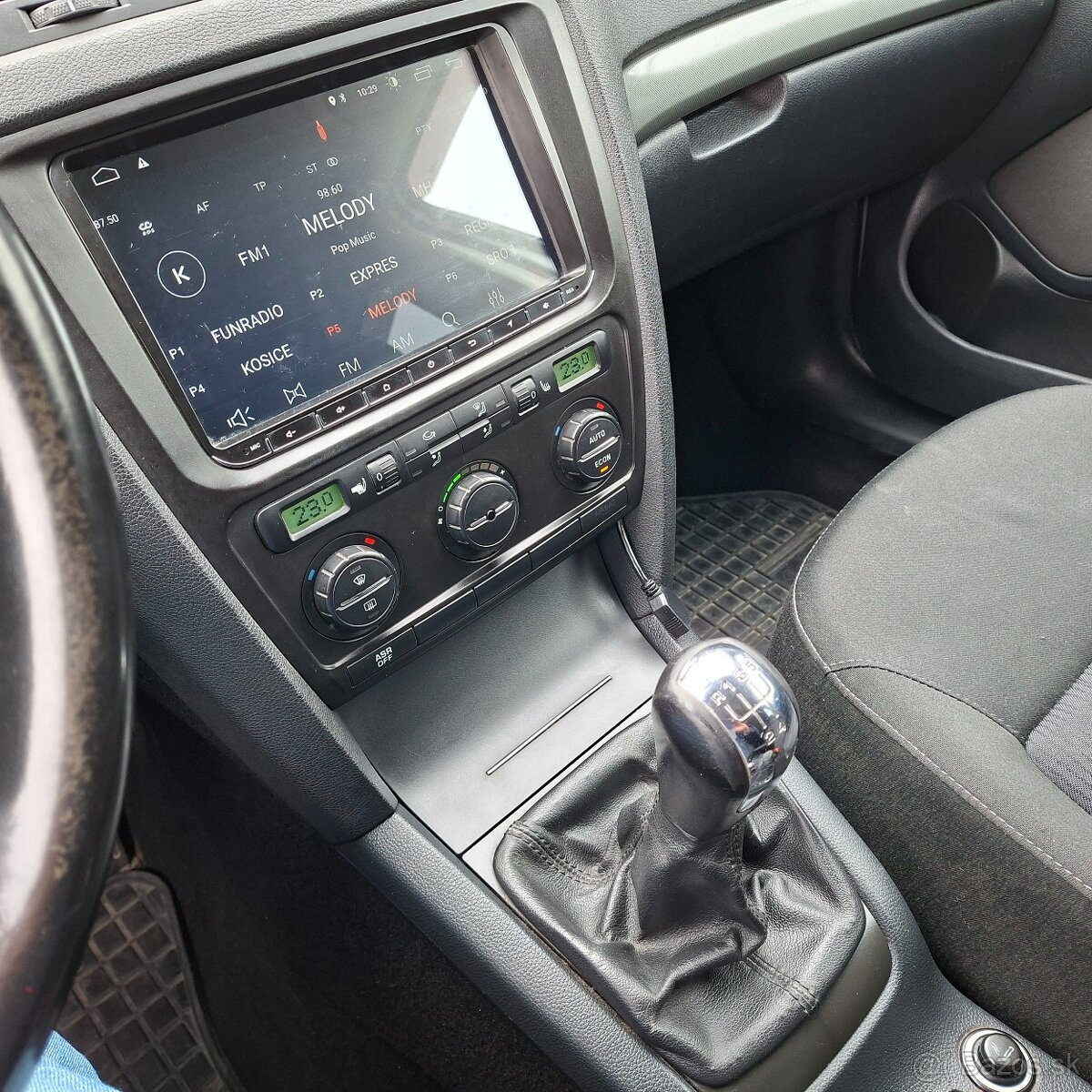 Škoda Octavia Combi 1.9 TDI Elegance 77 KW diesel - 17