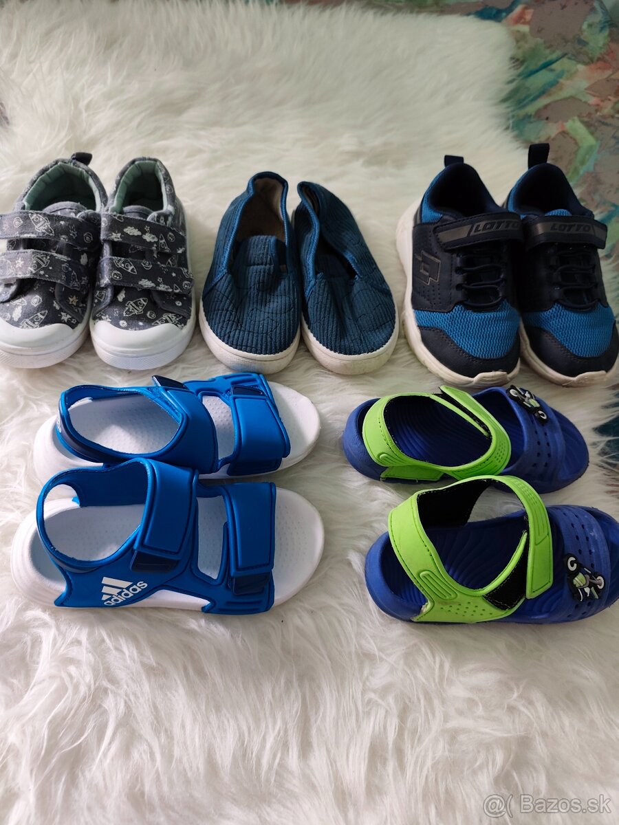 Sandálky, papučky, tenisky - 17