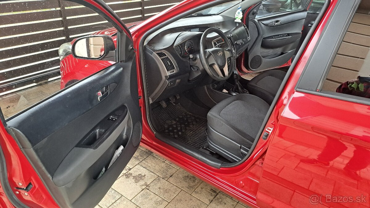 Hyundai I20 - 17
