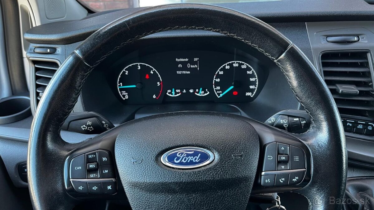 Ford Transit Custom 2.0 TDCi Worker 6 L1 H1 ZĽAVA 2000,- EUR - 17