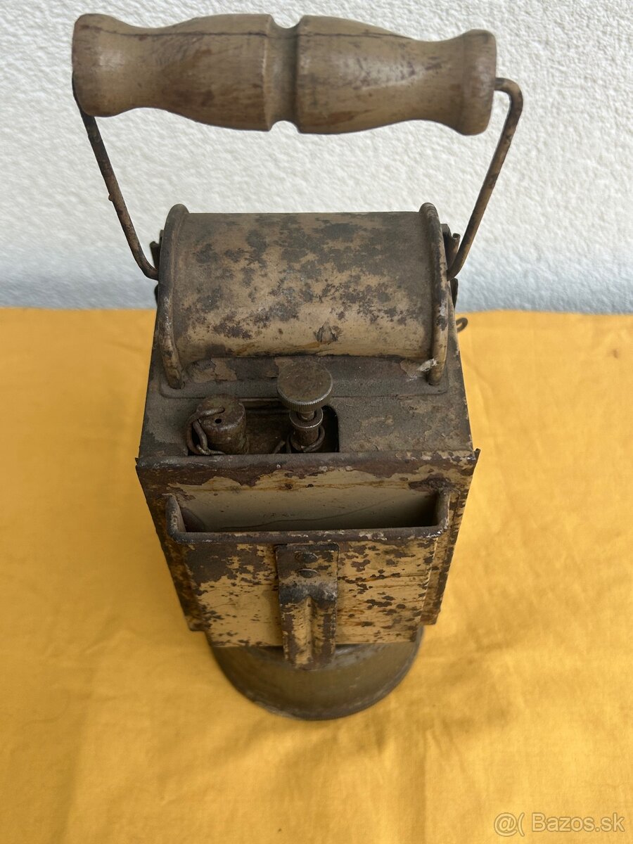 Nemecke kovové karbidove Lampi - 17